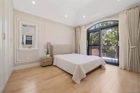 Bedroom - 157-51 Rose Ave, Flushing, NY 11355 photo 4 of 4