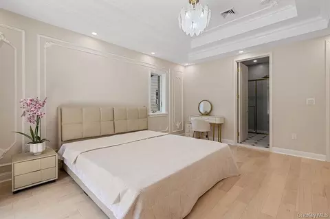 Bedroom - 157-51 Rose Ave, Flushing, NY 11355 photo 3 of 4