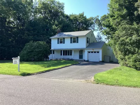 67 Soundview Dr, Port Jefferson, NY 11777