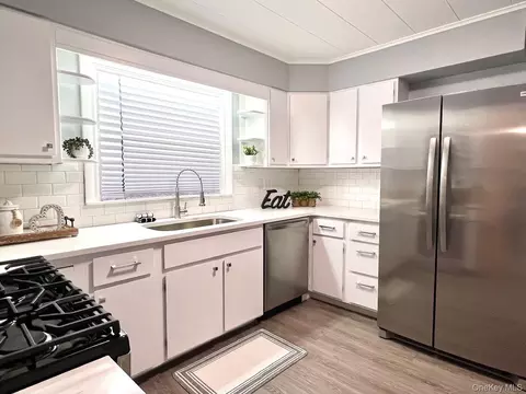 Kitchen - 96 56, Windham, NY 12496 photo 3 of 5