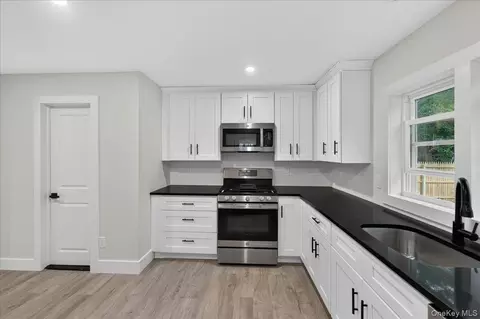 Entry Way - 245 Cedar Ave, Patchogue, NY 11772 photo 2 of 2