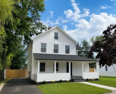 Exterior - 245 Cedar Ave, Patchogue, NY 11772 photo 2 of 3