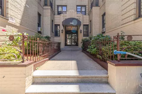2962 Decatur Ave #1C, New York, NY 10458