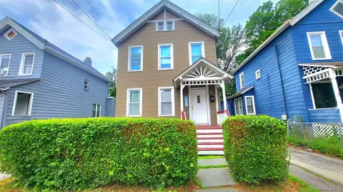 338 Mansion St, Poughkeepsie, NY 12601