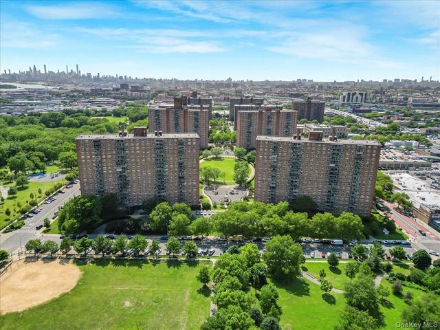 825 Morrison Ave #16A, New York, NY 10473