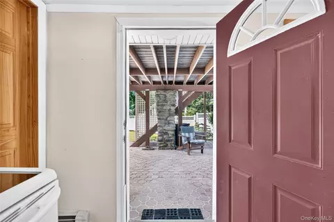 Entry Way - 1 Union Rd, Kent, NY 10512 photo 5 of 5