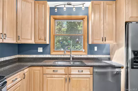 Kitchen - 1 Union Rd, Kent, NY 10512 photo 3 of 5