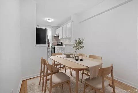 601 Kappock St #5F, New York, NY 10463 photo 6