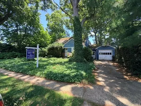 3666 Bunker Ave, Wantagh, NY 11793