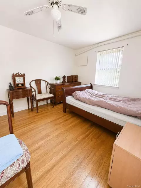 138-25 68th Dr #1A, Flushing, NY 11367 photo 7