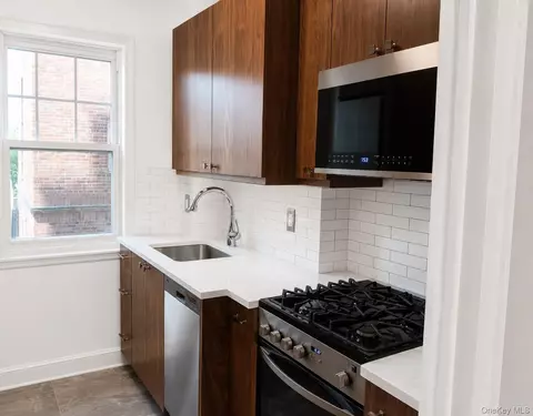 120 Cabrini #43, New York, NY 10033