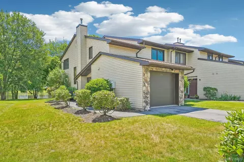 174 Eagleton Dr, Monroe, NY 10950
