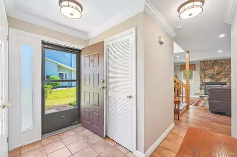 Entry Way - 174 Eagleton Dr, Monroe, NY 10950 photo 1 of 3