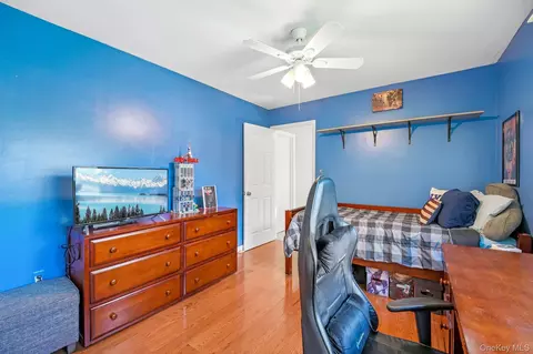 Bedroom - 174 Eagleton Dr, Monroe, NY 10950 photo 3 of 7