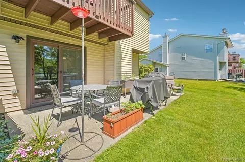 Exterior - 174 Eagleton Dr, Monroe, NY 10950 photo 4 of 7
