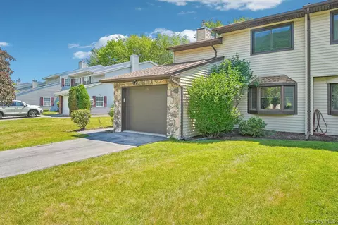 Exterior - 174 Eagleton Dr, Monroe, NY 10950 photo 2 of 7
