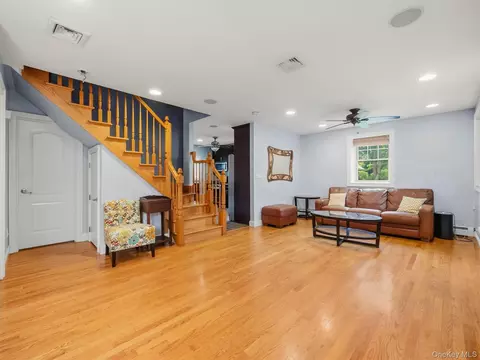 2 Hempstead Ln, Ramapo, NY 10977 photo 7