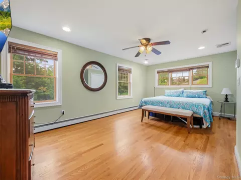 2 Hempstead Ln, Ramapo, NY 10977 photo 22