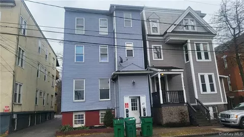 67 Academy St, Poughkeepsie, NY 12601