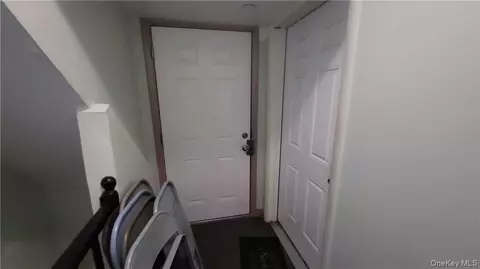 Entry Way - 67 Academy St, Poughkeepsie, NY 12601 photo 2 of 10