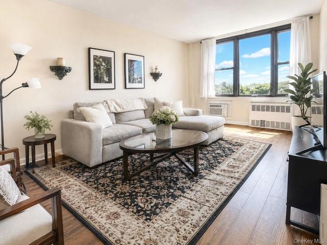 6200 Riverdale Ave #7A, New York, NY 10471