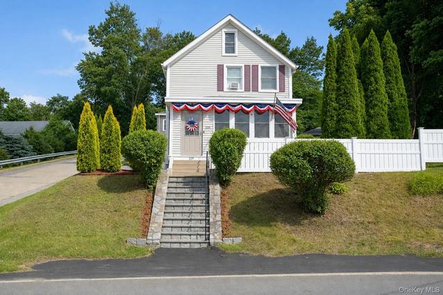 229 Tate Ave, Cortlandt, NY 10511