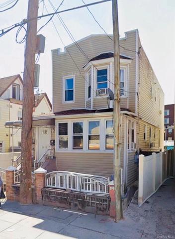 9812 38th Ave, New York, NY 11368