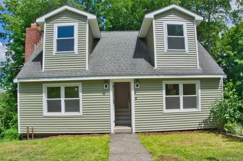29 Overlin Rd, Patterson, NY 12563