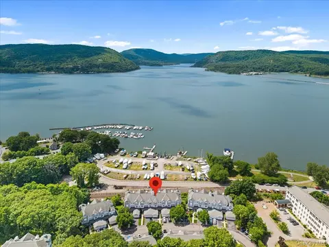 View/Area - 225 Waterside Close, Peekskill, NY 10566 photo 6 of 6