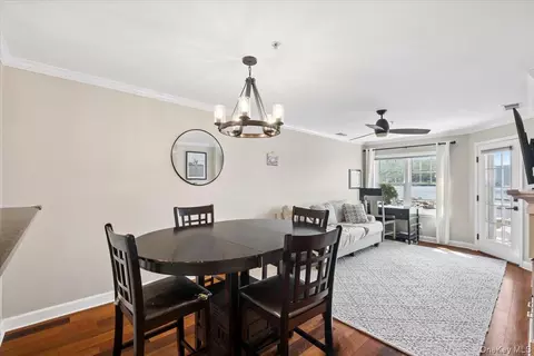 Dining - 225 Waterside Close, Peekskill, NY 10566 photo 3 of 4