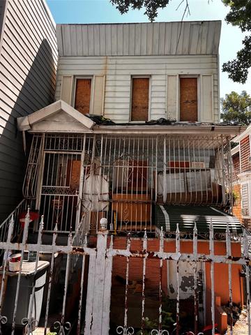 1480 Rosedale Ave, New York, NY 10460