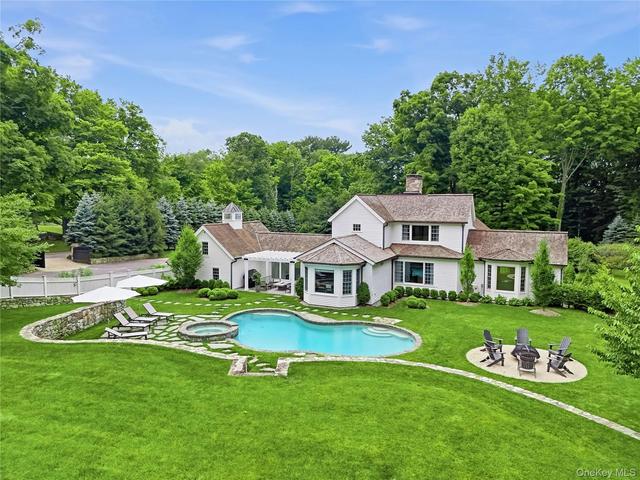 79 Cross River Rd, Pound Ridge, NY 10576