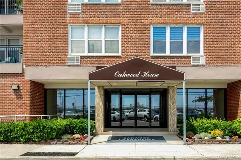 1 E Broadway #2N, Long Beach, NY 11561