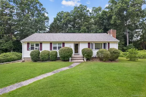 25 Harmony Rd, Southeast, NY 10509