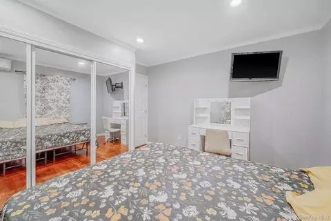 Bedroom - 86 Jesse St, Freeport, NY 11520 photo 9 of 11