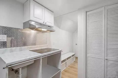 Other - 86 Jesse St, Freeport, NY 11520 photo 1 of 7