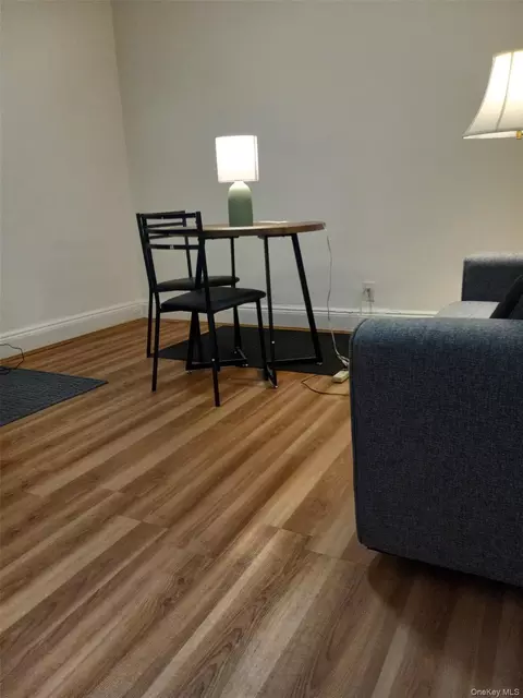 475 Bronx River Rd #1B, Yonkers, NY 10704