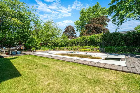 Exterior - 15 Edwin Ave, Patchogue, NY 11772 photo 4 of 6