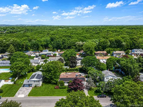 View/Area - 15 Edwin Ave, Patchogue, NY 11772 photo 3 of 3