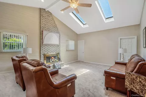 Living - 15 Edwin Ave, Patchogue, NY 11772 photo 2 of 3