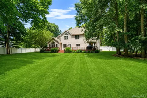 Other - 17 Esplanade Dr, Brookhaven, NY 11772 photo 9 of 9