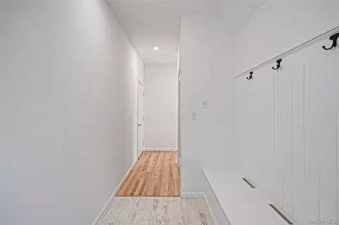 Entry Way - 17 Esplanade Dr, Brookhaven, NY 11772 photo 4 of 4