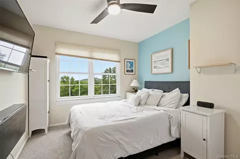 Bedroom - 4 Cumberland Ct, Peekskill, NY 10566 photo 3 of 4