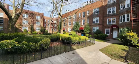 141-19 78th Rd #3-M, Flushing, NY 11367