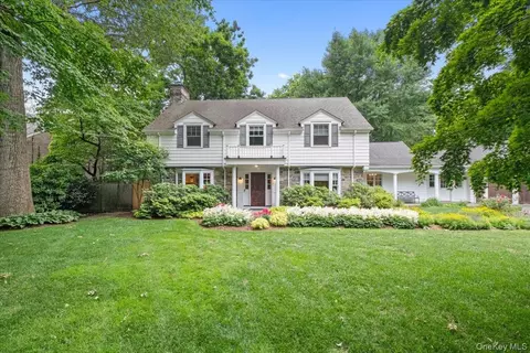 282 Evandale Rd, Greenburgh, NY 10583