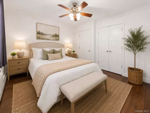 Bedroom - 147 Fairharbor Dr #147, Patchogue, NY 11772 photo 1 of 3