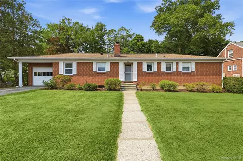 31 Partridge Rd, White Plains, NY 10605