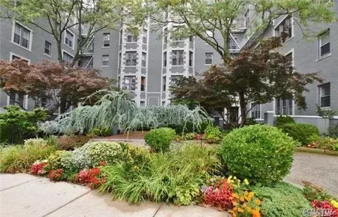 1175 E Broadway #1G, Hewlett, NY 11557