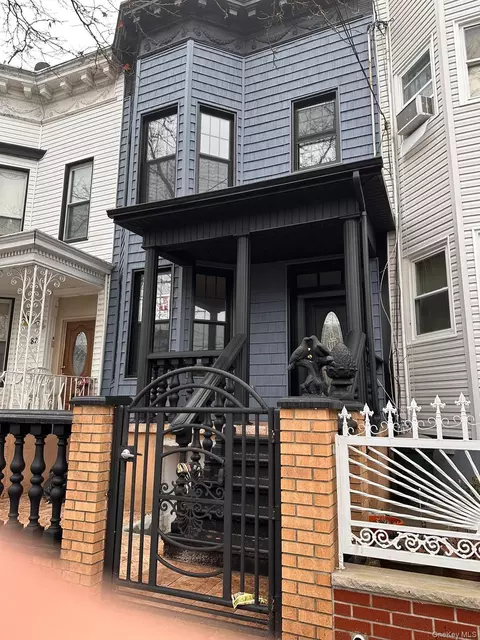80 Autumn Ave, Brooklyn, NY 11208