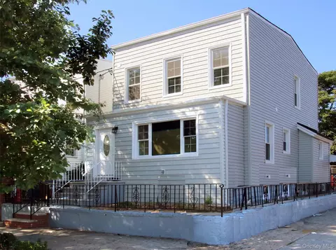 1048 E 98 St, Brooklyn, NY 11236